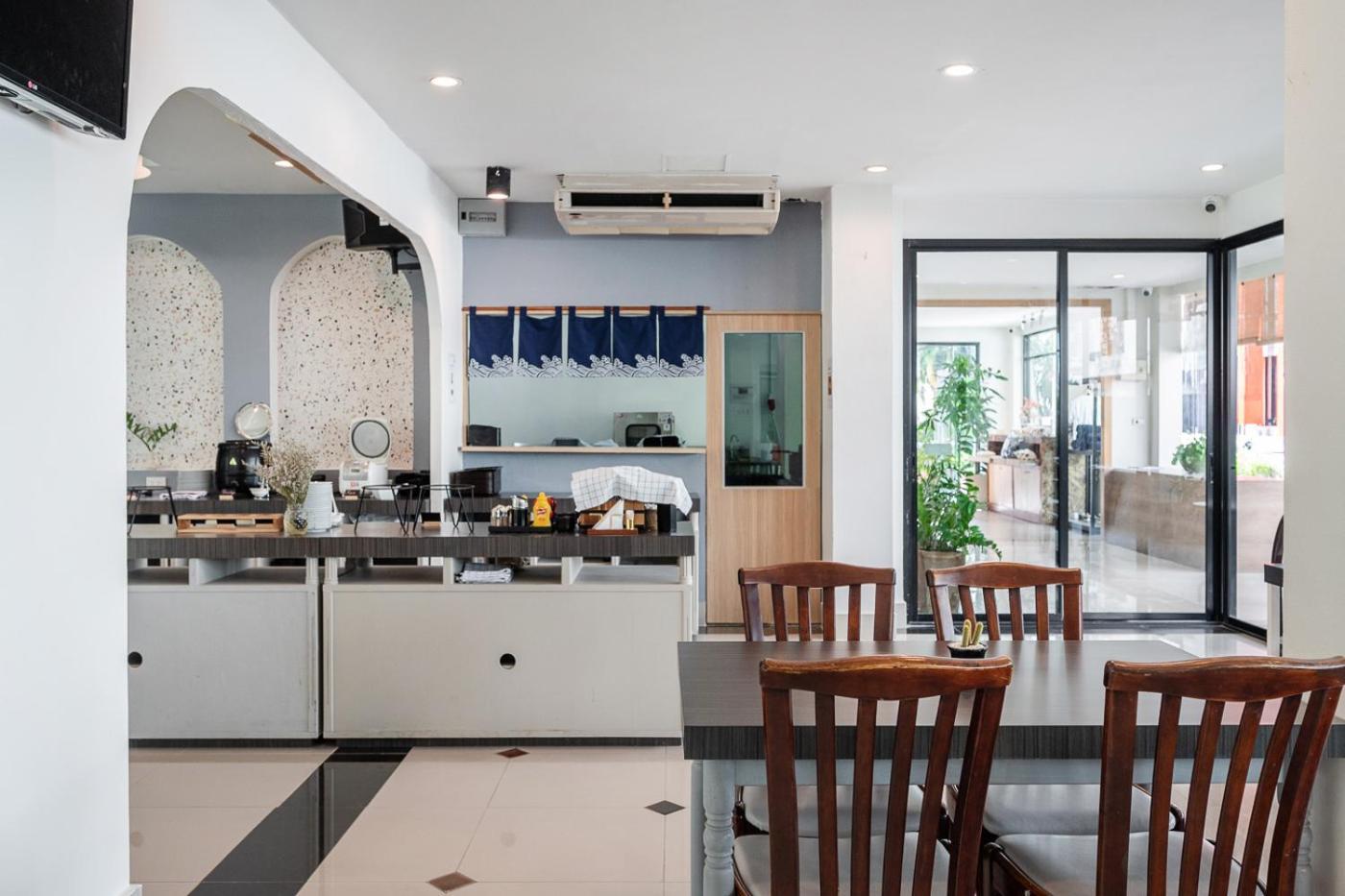 Kokotel Pattaya North Beach ภายนอก รูปภาพ